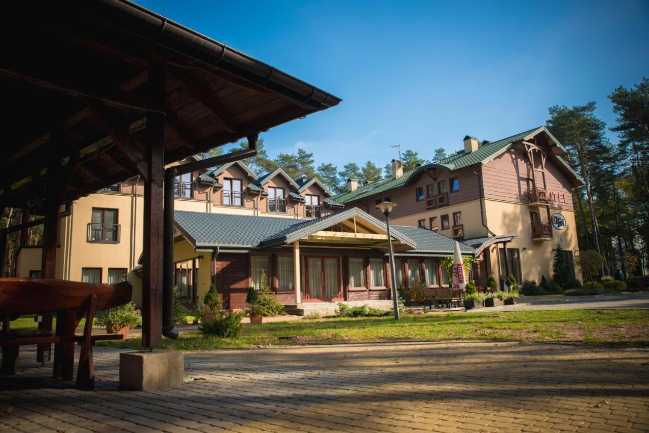Hotel Eljot Sielpia Wielka Exterior foto