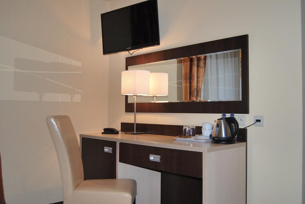 Hotel Eljot Sielpia Wielka Quarto foto